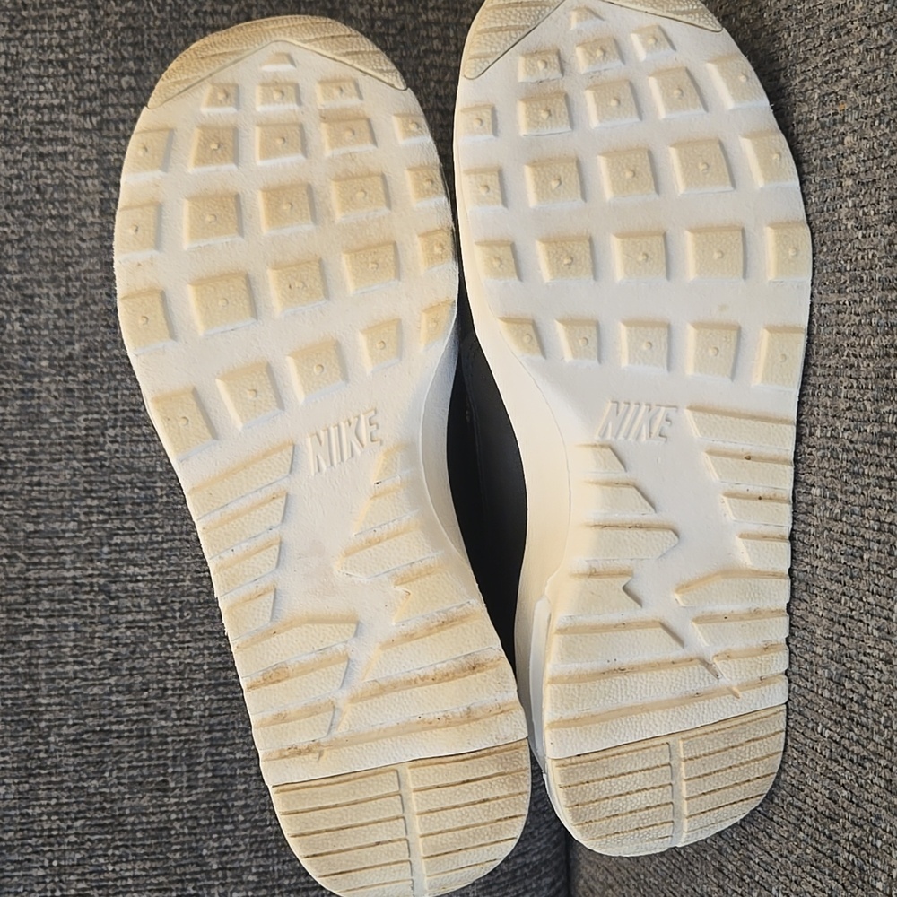 Nike Air Max Thea Mid Women Black/White Shoes 7 - Picture 11 of 11